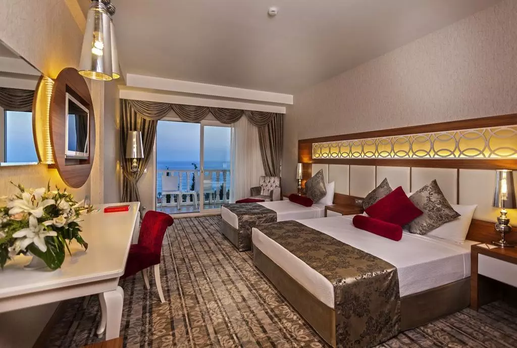 hotel justiniano deluxe alanya_shabavizparvaz_06.jpg